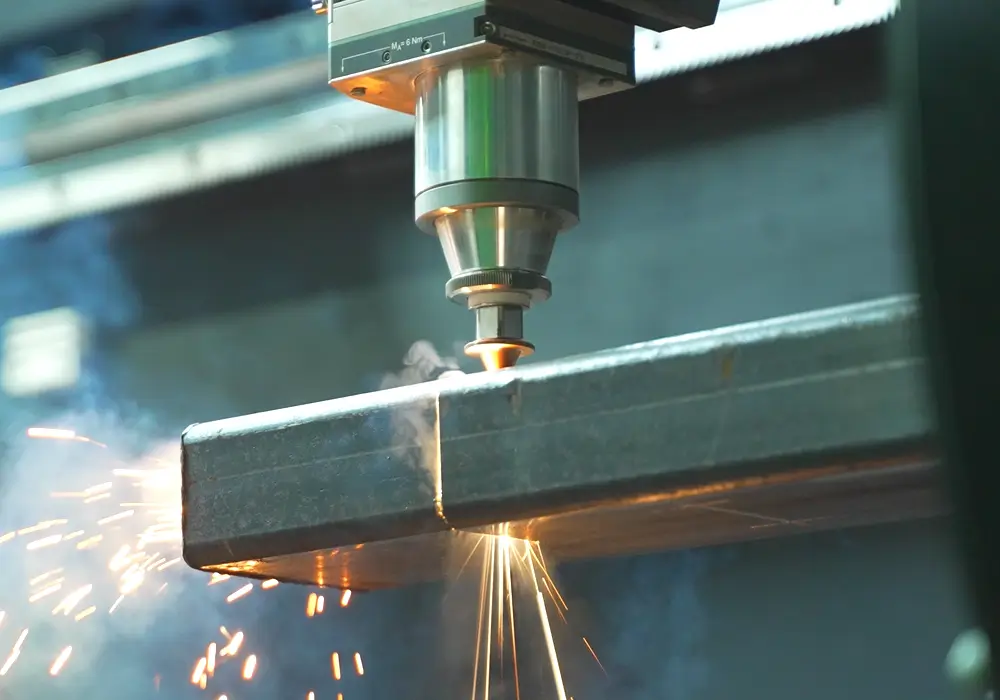 Laser-Rohrschneidanlage