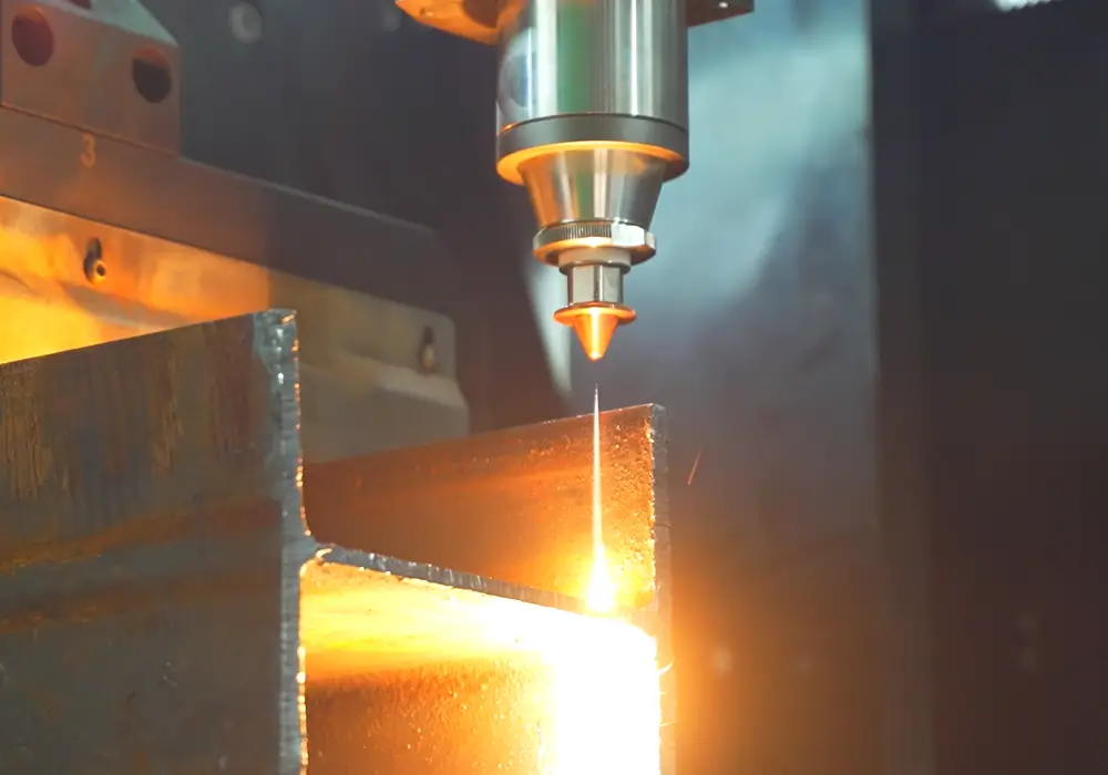 Laser-Rohrschneidanlage