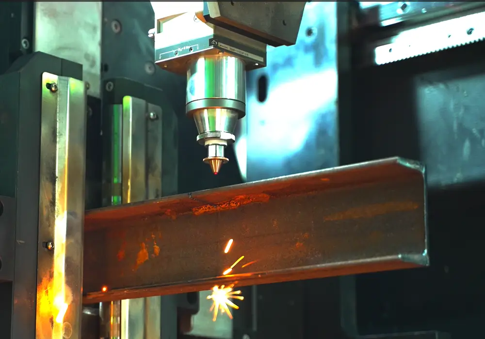 Laser-Rohrschneidanlage